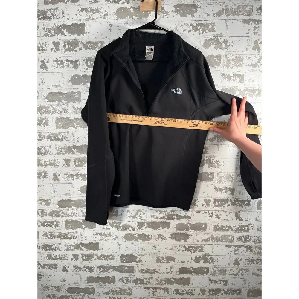 The north face | men black quart zip running pullover